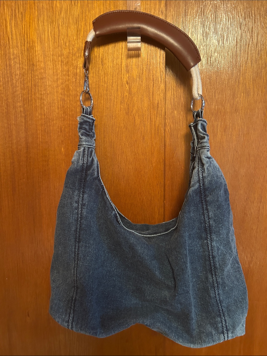 Source Unknown Blue Denim Shoulder Bag With Brown Handle